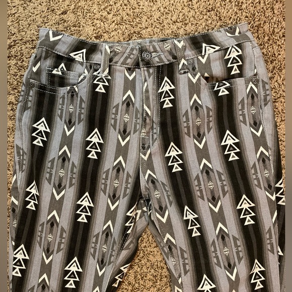 Rock & Roll Denim Ladies Multi Colored High Rise Flare Jeans WHN6091 Size 30x 34 - Picture 4 of 13